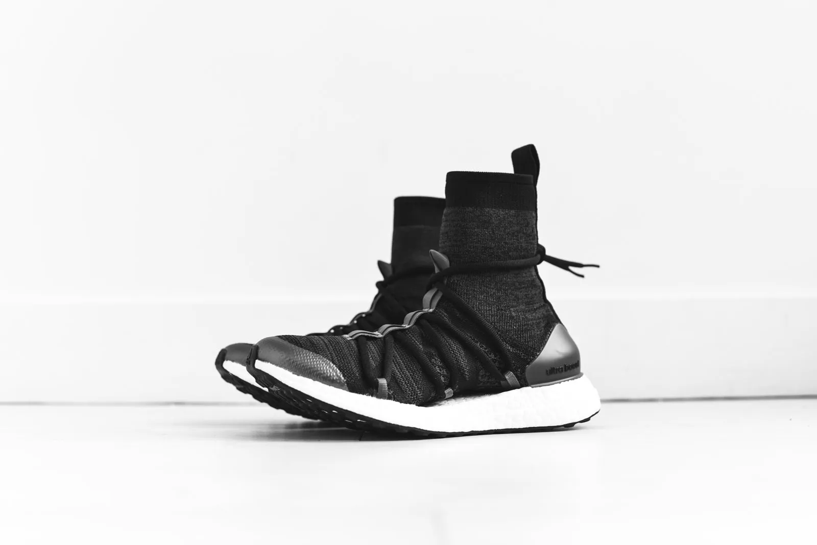 adidas by Stella McCartney WMNS UltraBoost X Mid - Black / Grey / Steel