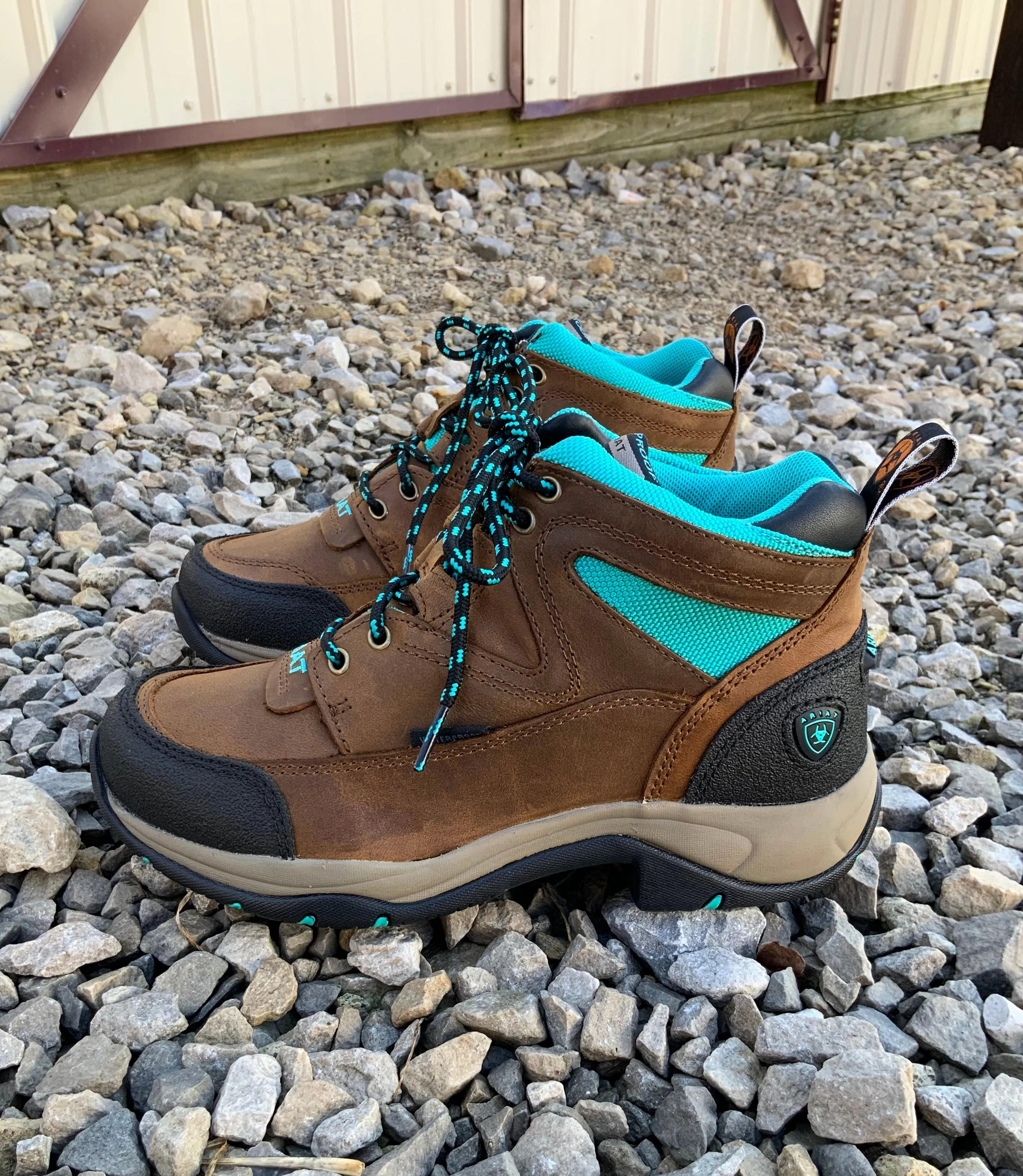 Ariat Women's Terrain H2O Waterproof Weathered Brown & Turquoise Lace Up Shoe 10042538