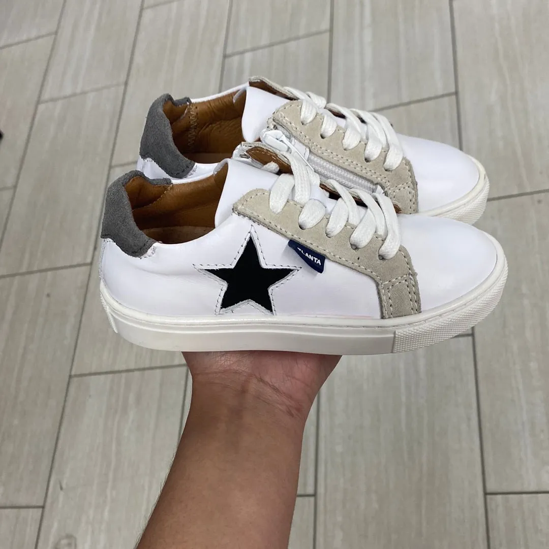 Atlanta Mocassin White and Black Star Sneaker