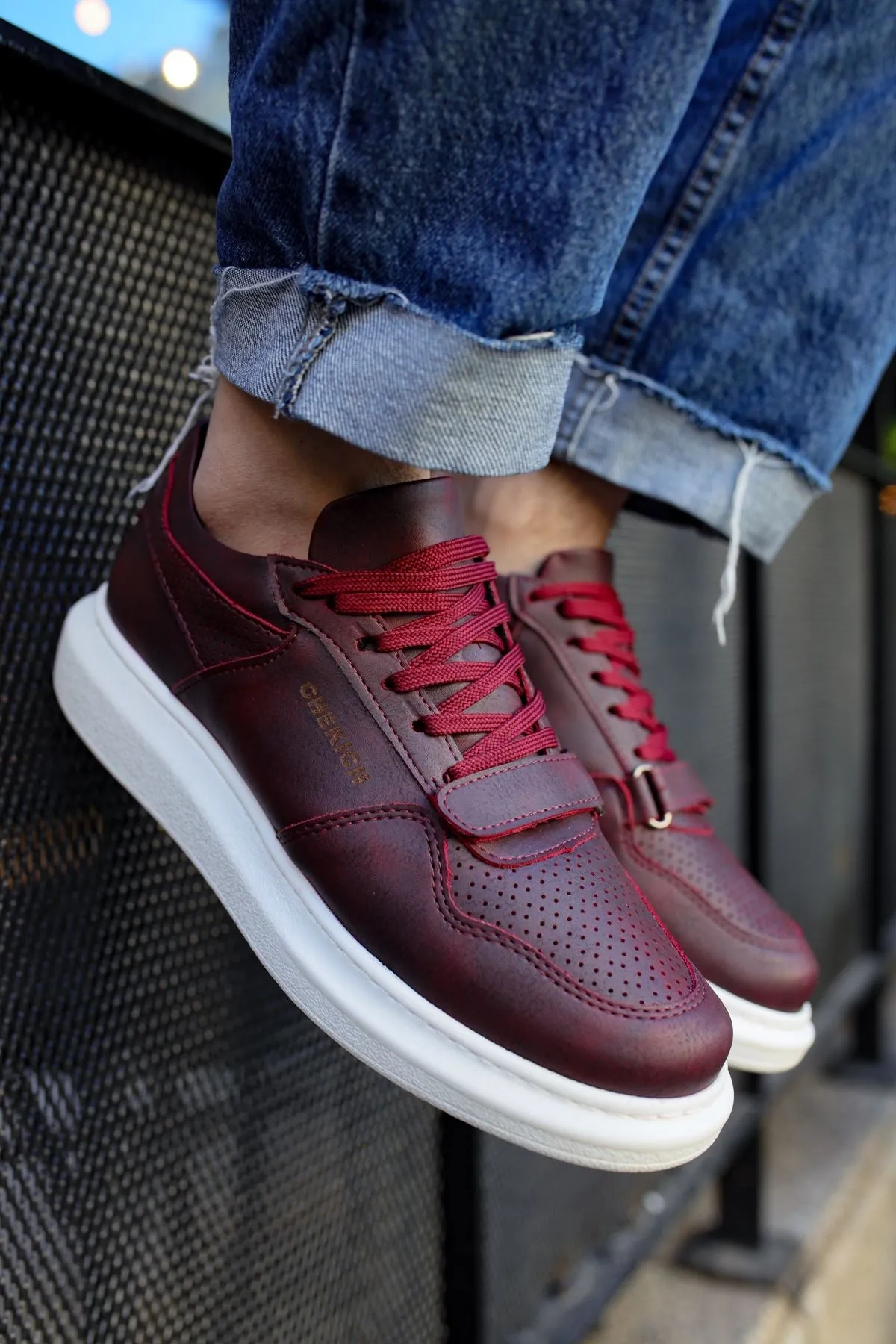 Bordeaux Sneaker CH073