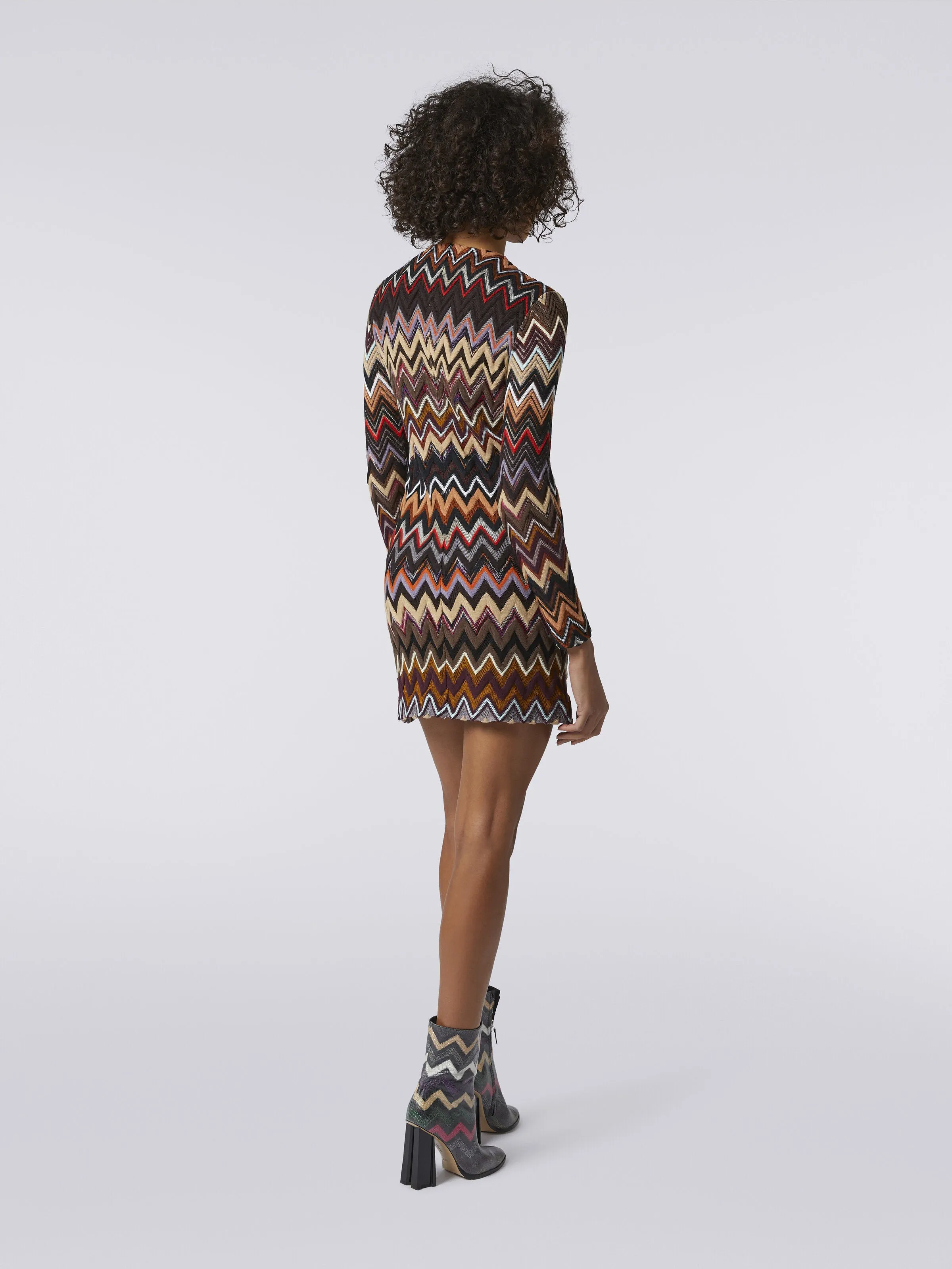 DS23WG5N Crew neck zigzag pattern dress