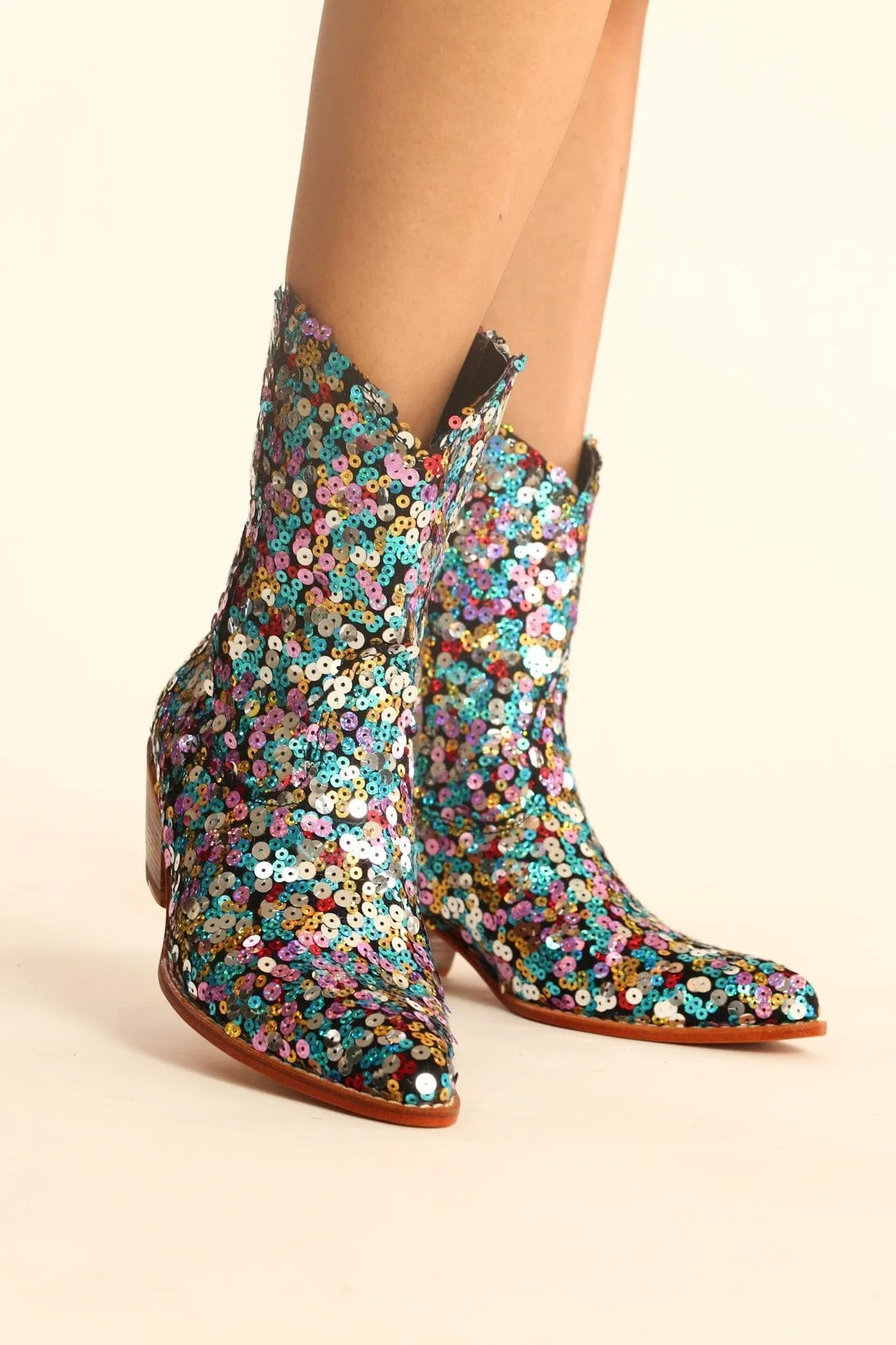 EMBROIDERED SEQUIN BOOTS NING