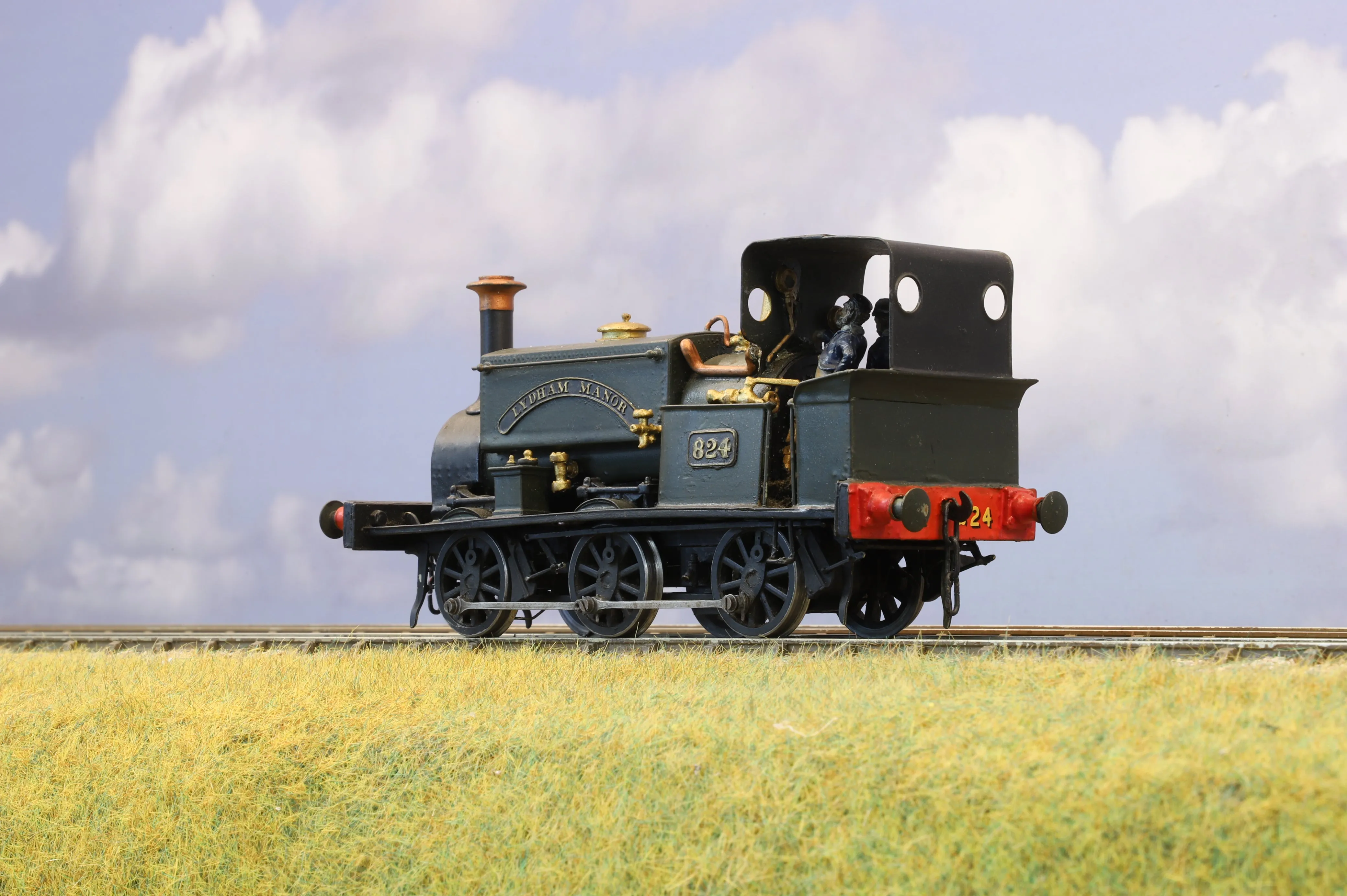 Kit-built Finescale O Gauge Manning Wardle 0-6-0T No. 824 DCC Fitted