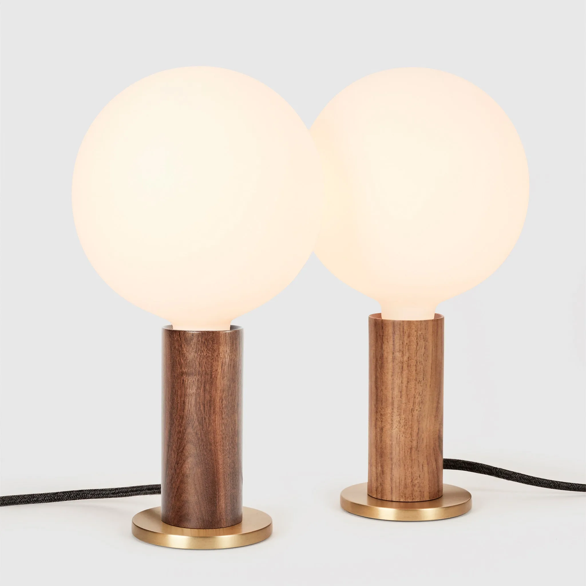 Knuckle Table Lamp in Walnut   Sphere IV - Set of 2