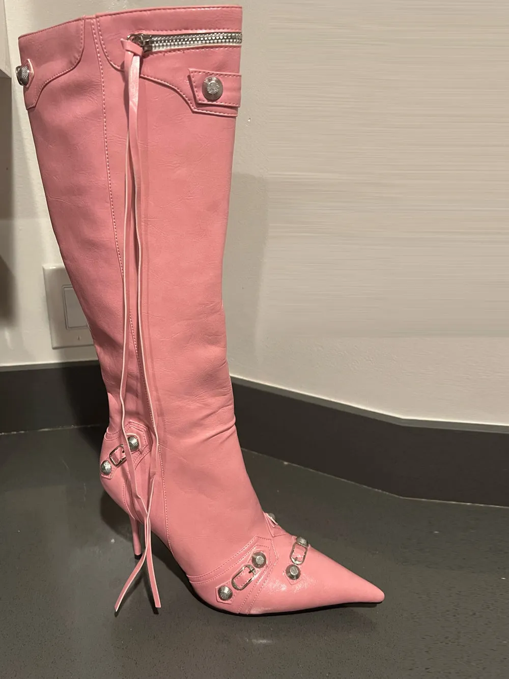 Pointed Toe Mid-Calf Boots